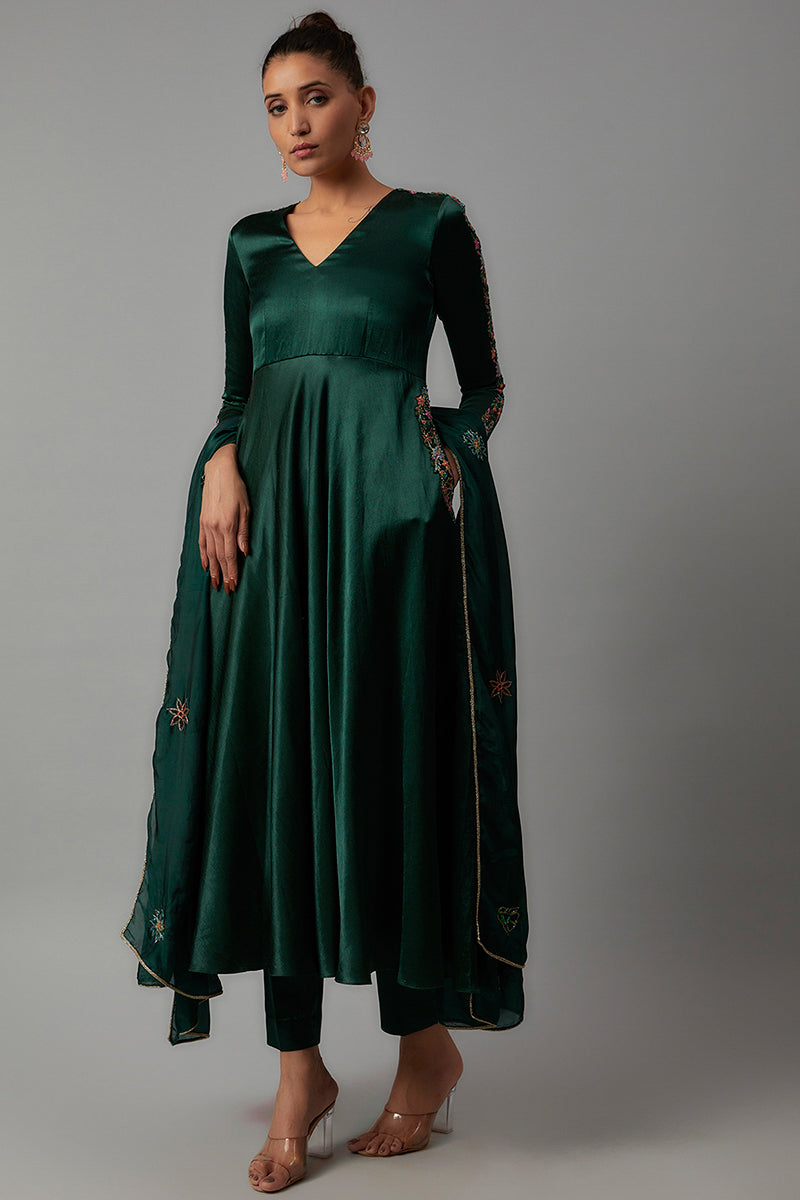 MALIKA- EMERALD GREEN MASHRU SILK EMBROIDERED ANARKALI SET - The Aarya Shop MALIKA- EMERALD GREEN MASHRU SILK EMBROIDERED ANARKALI SET - The Aarya Shop