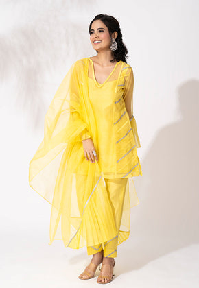 Elia- Yellow Organza Lace Embroidered Kurta Set