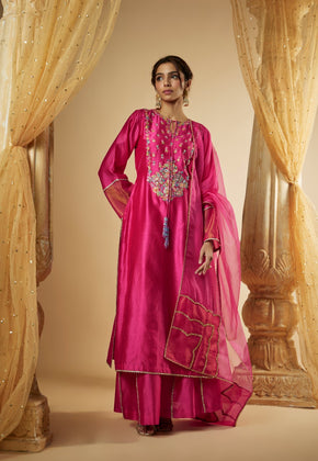 Mahira-  Pink Chanderi Silk and zari organza Pitta and applique work Kurta Set