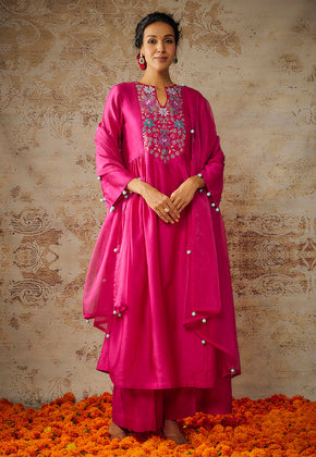 ARISHA- PINK CHANDERI EMBROIDERED PLEATED KURTA SET