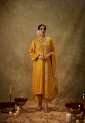 Anabia yellow Hand woven chanderi slik suit set with zardozi embrodiery.